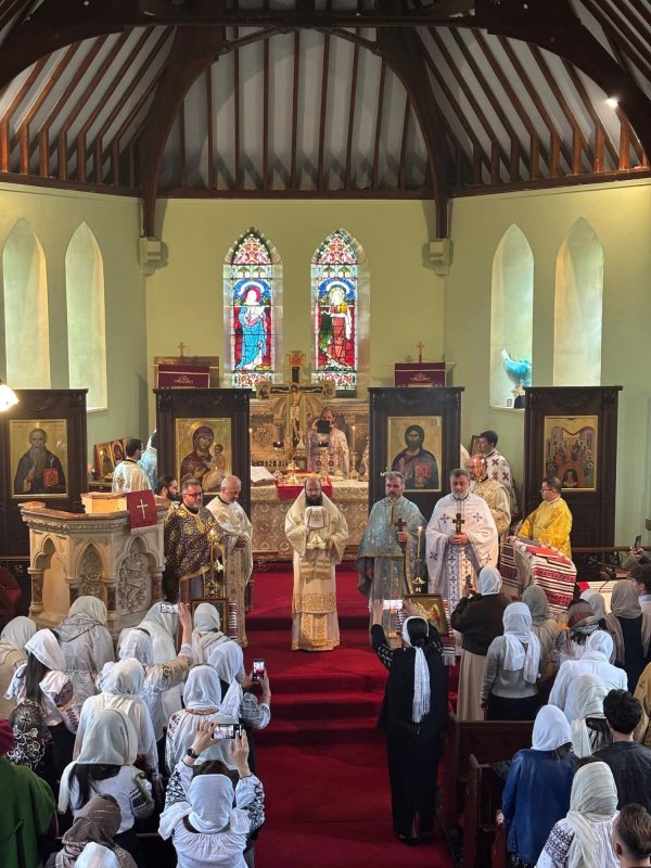 Întâlnirea internațională a Grupului de preotese „Sfânta Nona” la Dublin, Irlanda 365464