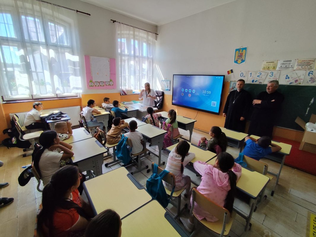 Programul „Sănătate pentru sate” a ajuns la Netuș, judeţul Sibiu 365435