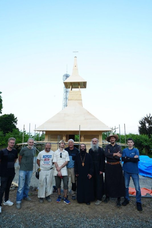 Sprijin al Arhiepiscopiei Târgoviștei pentru construirea unei biserici românești în Tokio 365454