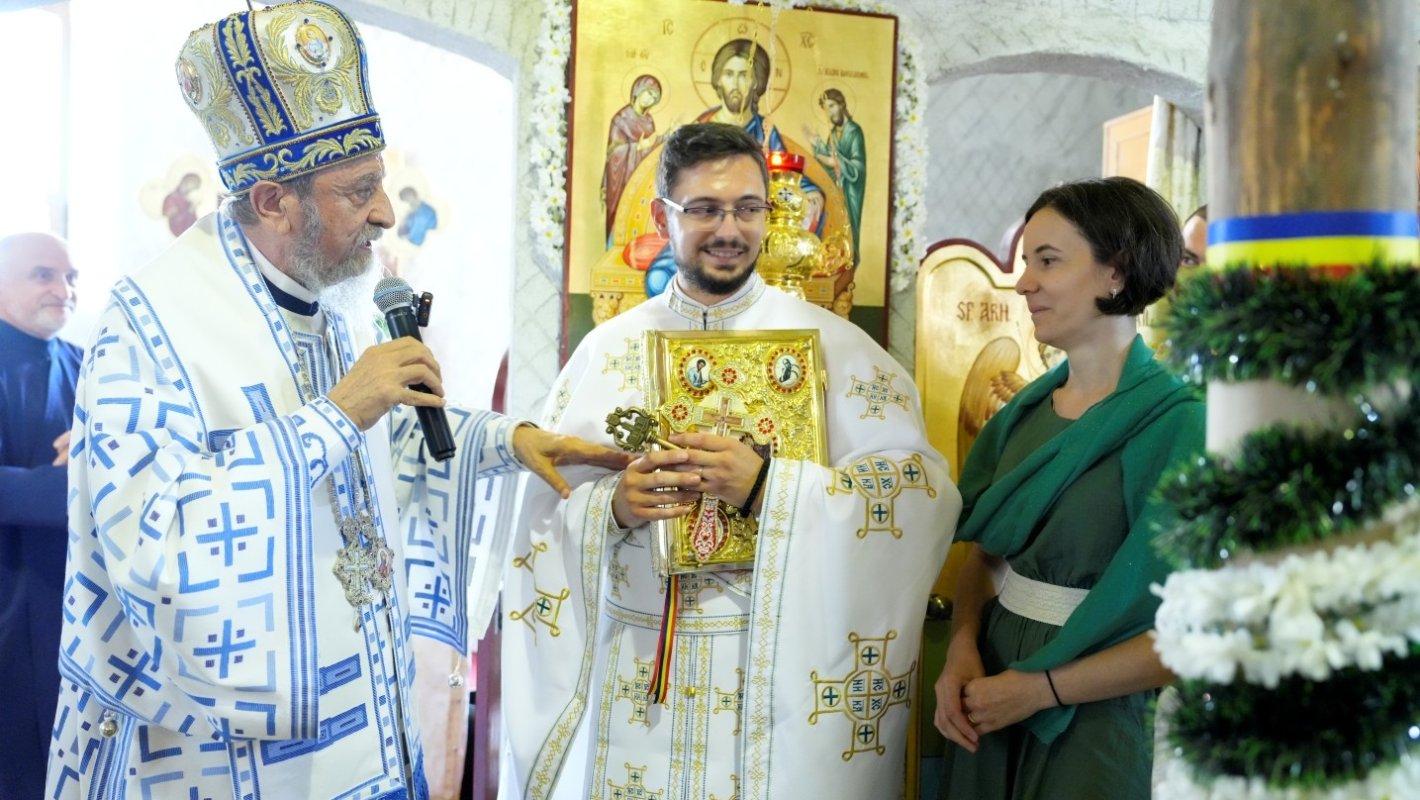 Slujire arhierească la Biserica „Sfântul Gheorghe” din Sibiu 365648