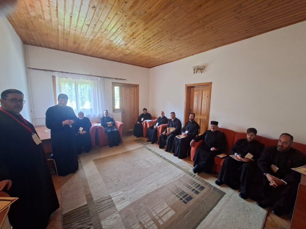 Conferința clericilor din Protopopiatele Pașcani, Roznov și Ceahlău 365849