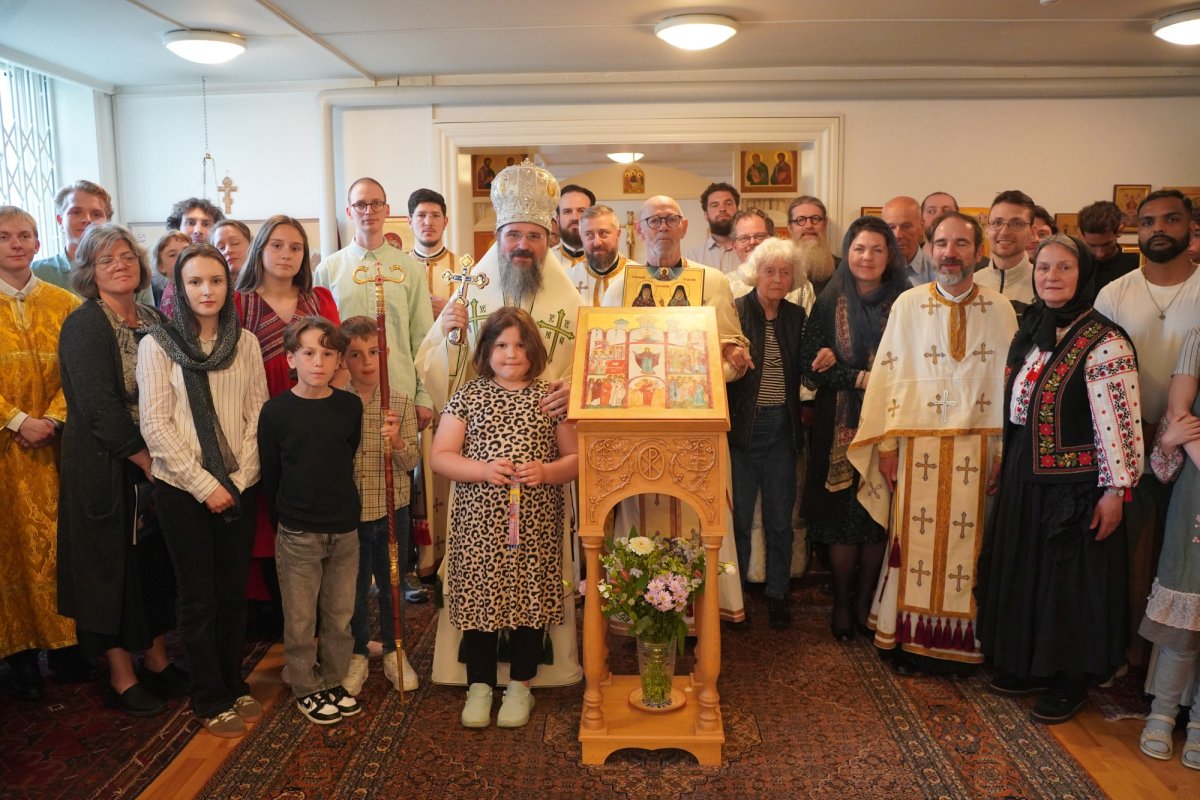 Vizită arhierească în parohii din Slovenia și Danemarca 365780