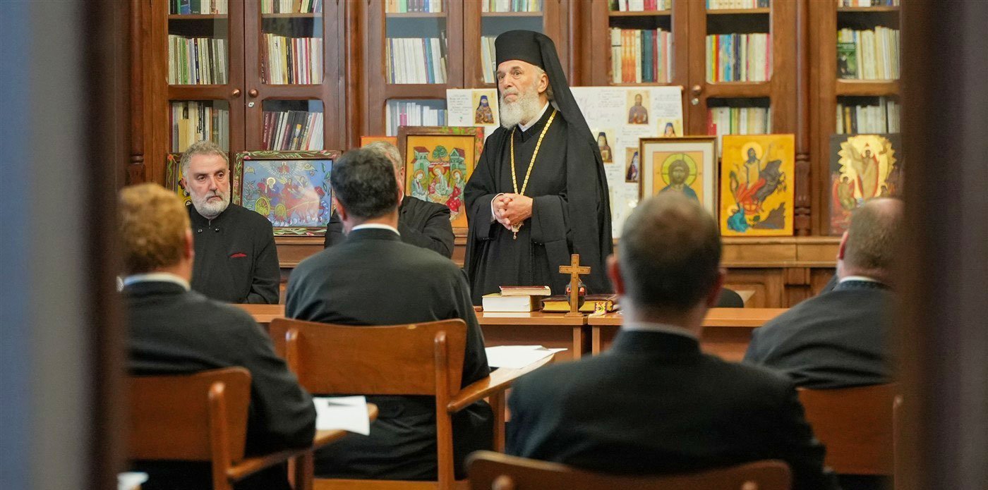 Examen de selecționare pentru clerici în Arhiepiscopia Dunării de Jos 365878