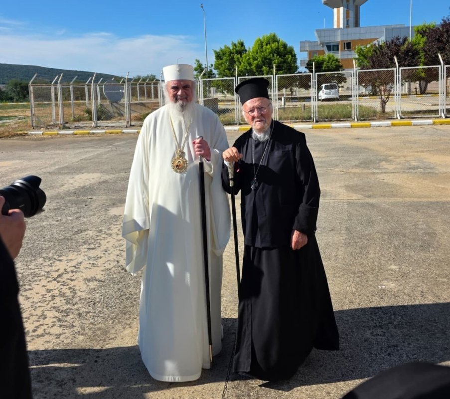 Vizita Patriarhului României în insula Imvros (Gökçeada) - mărturie a comuniunii ortodoxe și a legăturilor frățești dintre Patriarhia Ecumenică și Patriarhia Română 365965