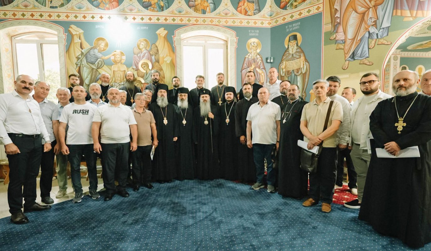 Desemnarea candidaților pentru slujirea de Arhiepiscop al Chișinăului și Mitropolit al Basarabiei 366084