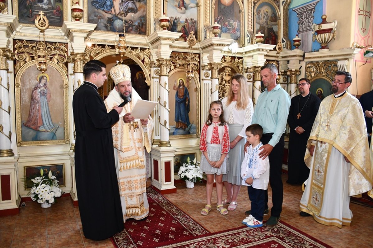 Binecuvântare şi înnoire la Sasca Montană din Banat 366191