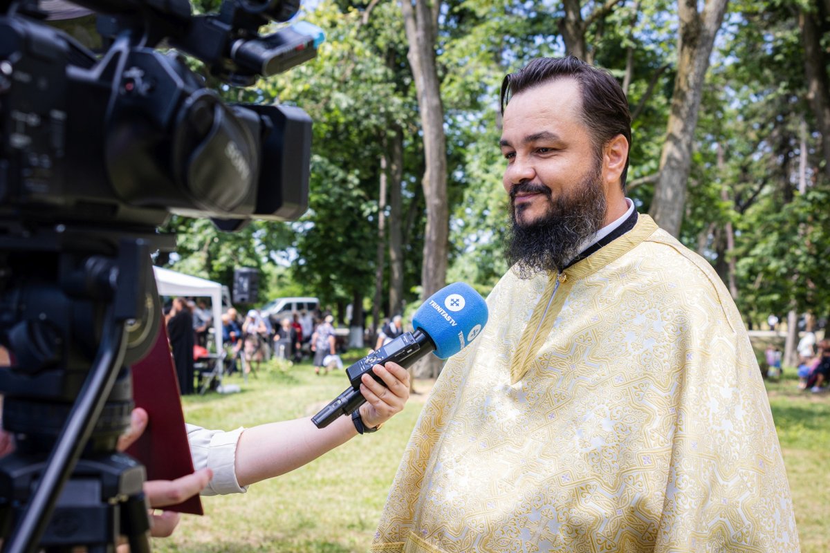 Hramul ctitoriei lui Matei Basarab din Codrii Vlăsiei 366224