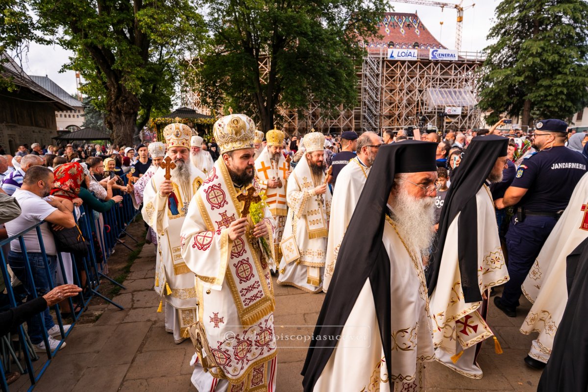 Sărbătoarea înveșnicirii Sfântului Ioan în Cetatea Mușatinilor 366375