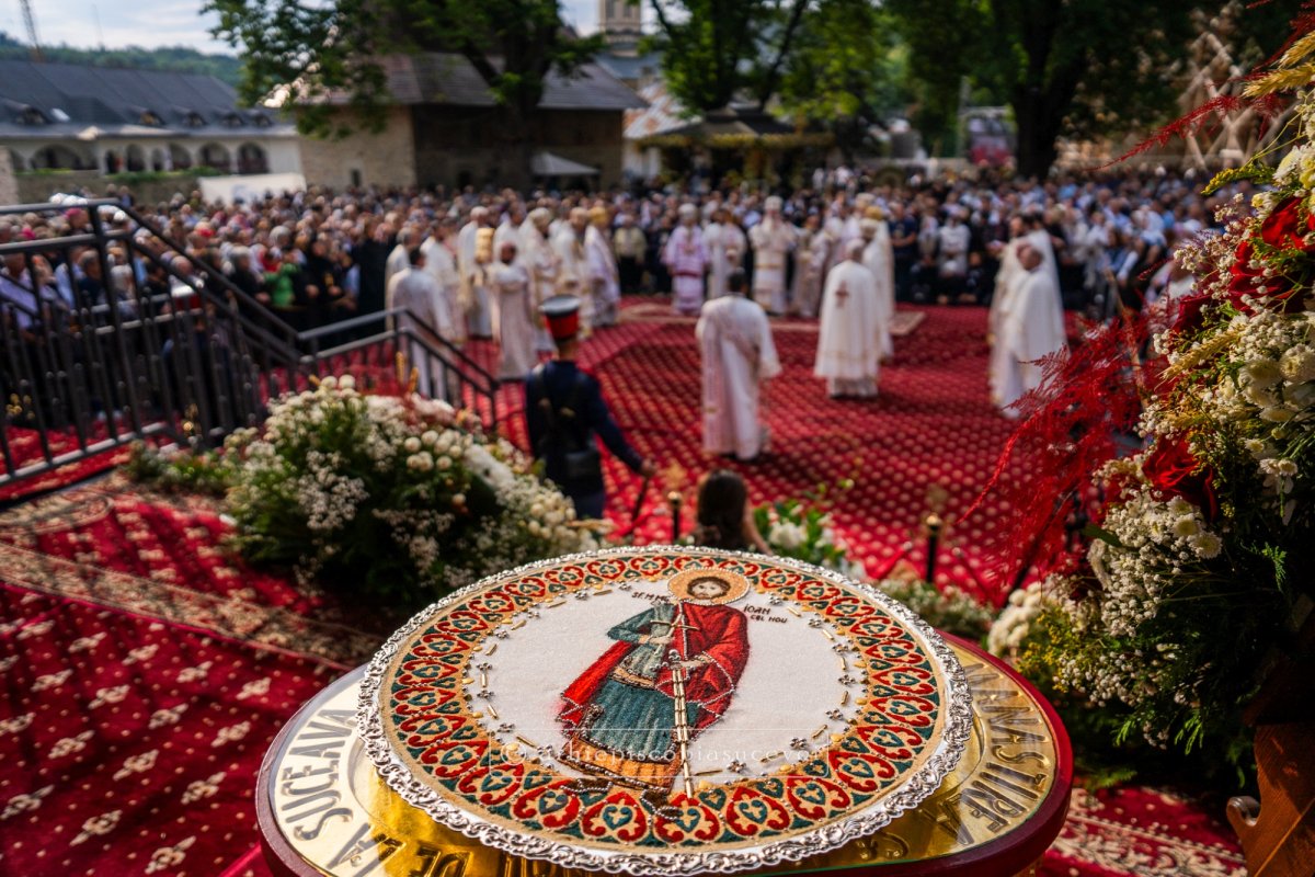 Sărbătoarea înveșnicirii Sfântului Ioan în Cetatea Mușatinilor 366380
