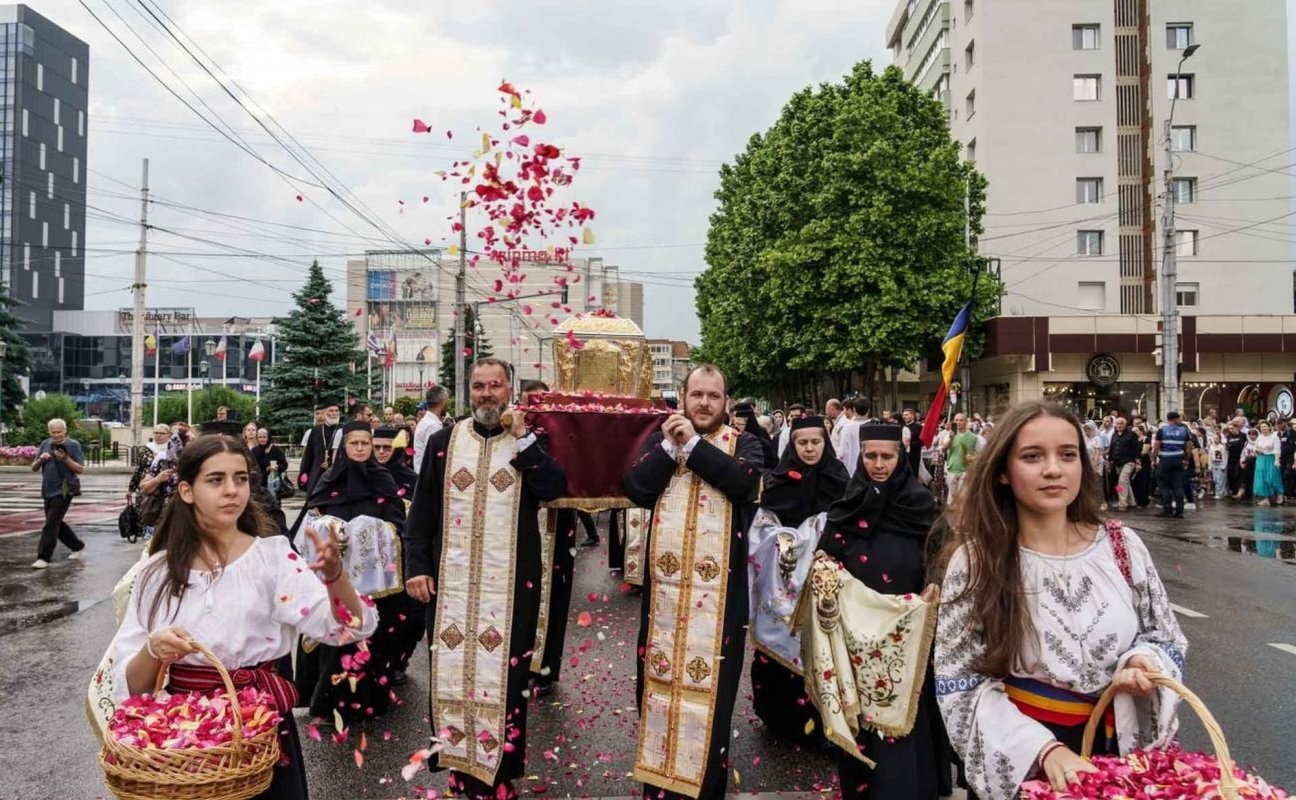Zile de rugăciune la hramul orașului Piatra Neamț 366338