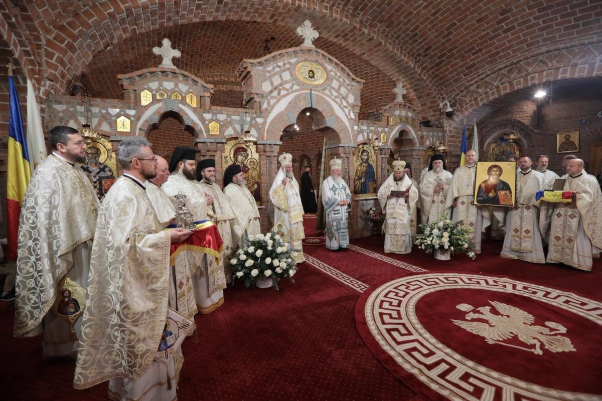 Aniversare în Episcopia Maramureşului şi Sătmarului 366449