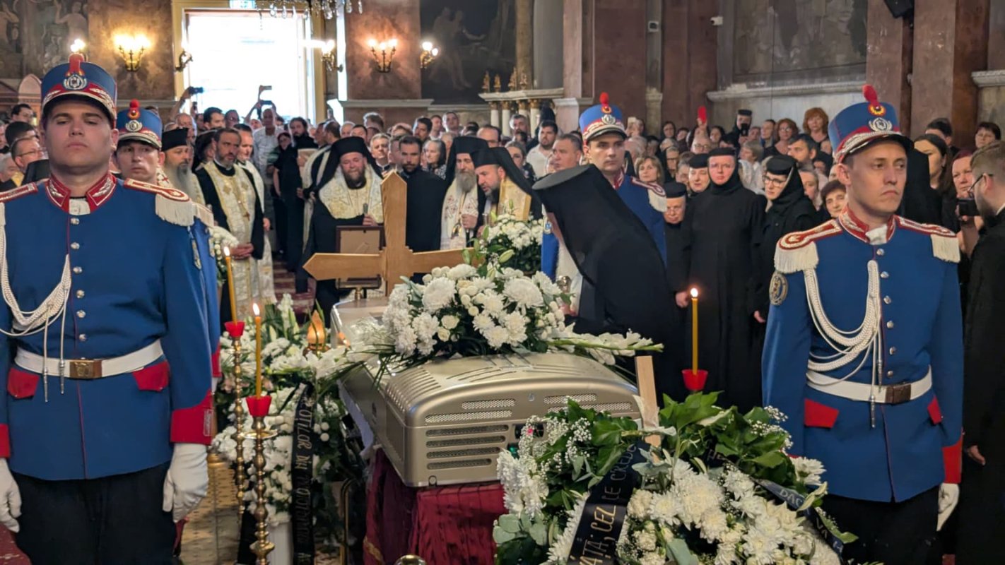 Slujba Stâlpilor pentru Preasfințitul Părinte Emilian Crișanul, la Catedrala Veche din Arad 366721