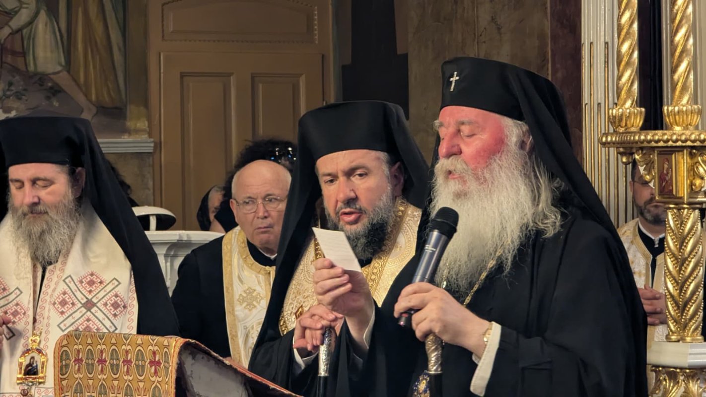 Slujba Stâlpilor pentru Preasfințitul Părinte Emilian Crișanul, la Catedrala Veche din Arad 366722
