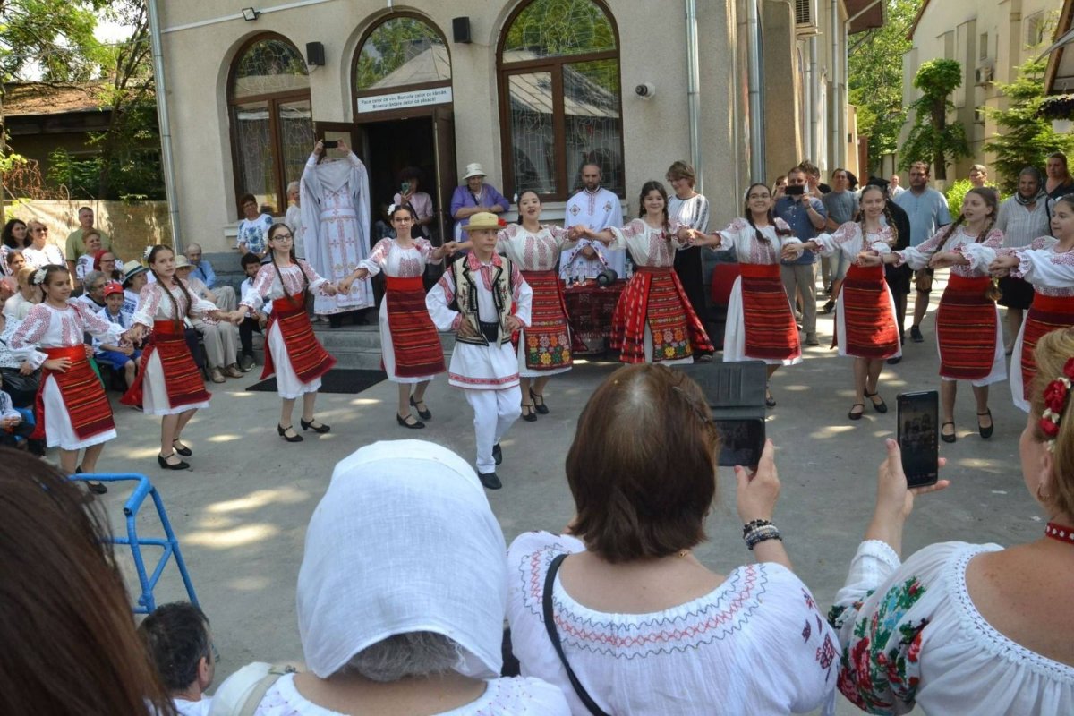 Rugăciune în ie la Sfânta Liturghie 366627