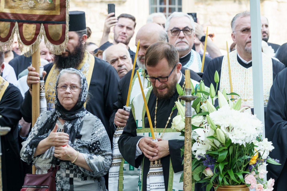 Arhiereul Emilian a fost înmormântat la Mănăstirea Neamț 367066