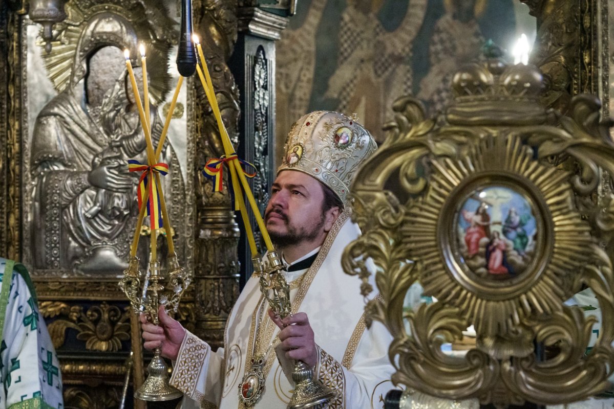 Arhiereul Emilian a fost înmormântat la Mănăstirea Neamț 367133
