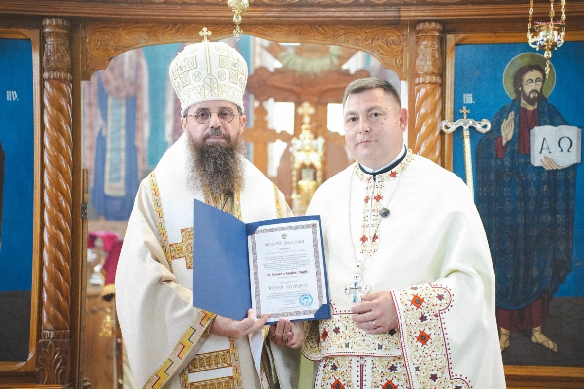 Binecuvântare la restaurarea bisericii de lemn din Sighetu Silvaniei 366971