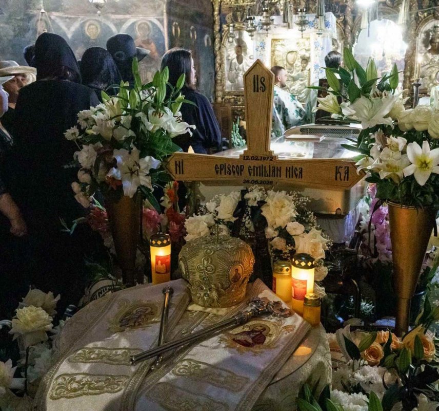 Un ierarh erudit, evlavios și harnic: Preasfințitul Părinte Emilian Crișanul (1972‑2026) 366960