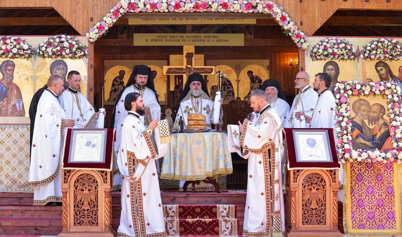 Un nou paraclis la Mănăstirea Ciolanu din judeţul Buzău 366983