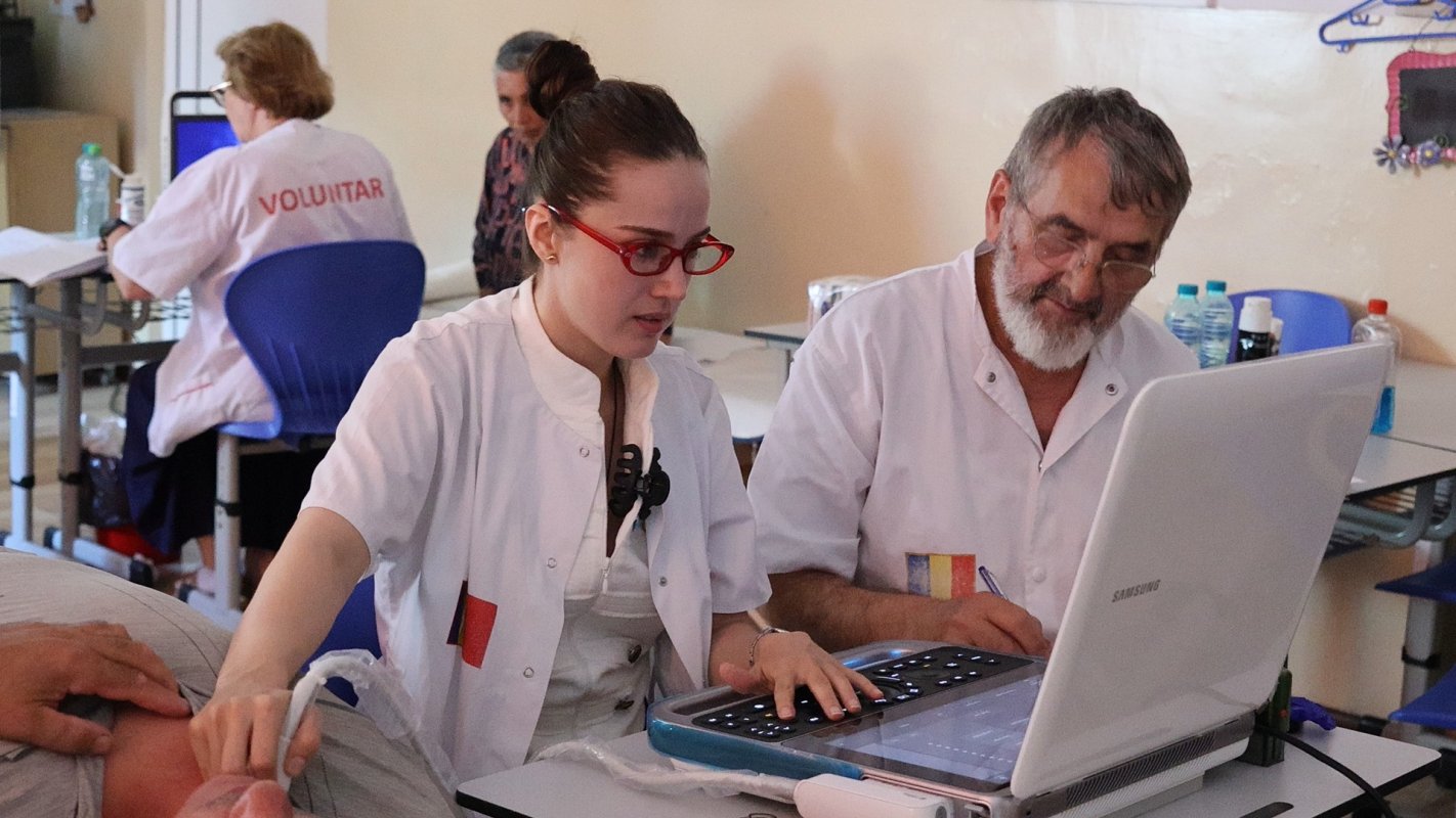 Campania „Sănătate pentru sate” a ajuns în localitatea Poienarii Burchii 367253