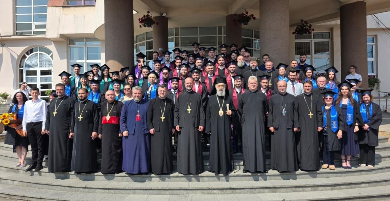 Festivitatea de absolvire la Facultatea de Teologie Ortodoxă din Alba Iulia 367239