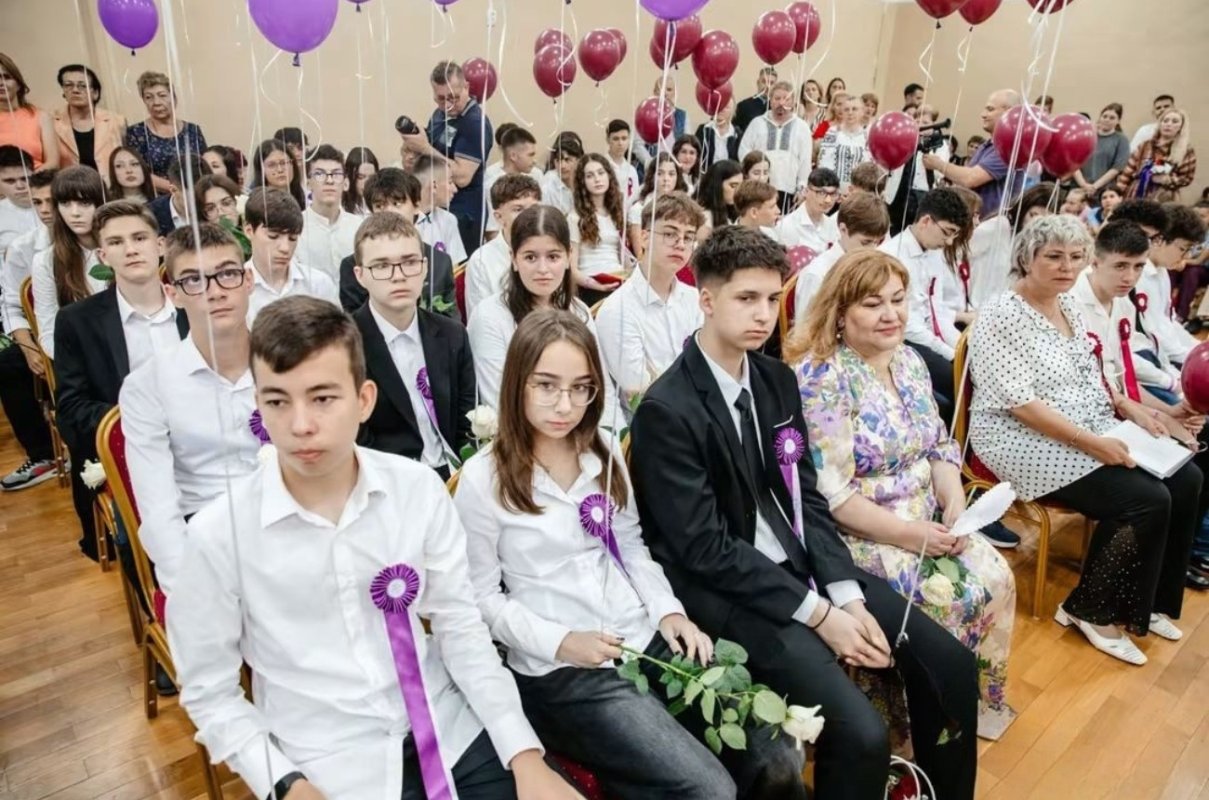 Rezultate de excepție la Evaluarea Națională pentru absolvenții Liceului Ortodox din Oradea 367341