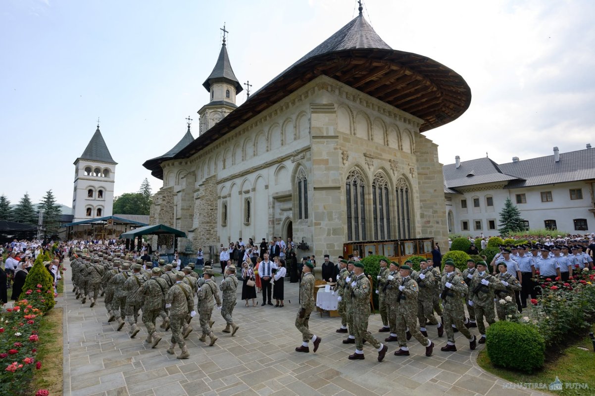 Domnul Ștefan cel Mare a fost prăznuit la Putna cea dragă Măriei Sale 367454