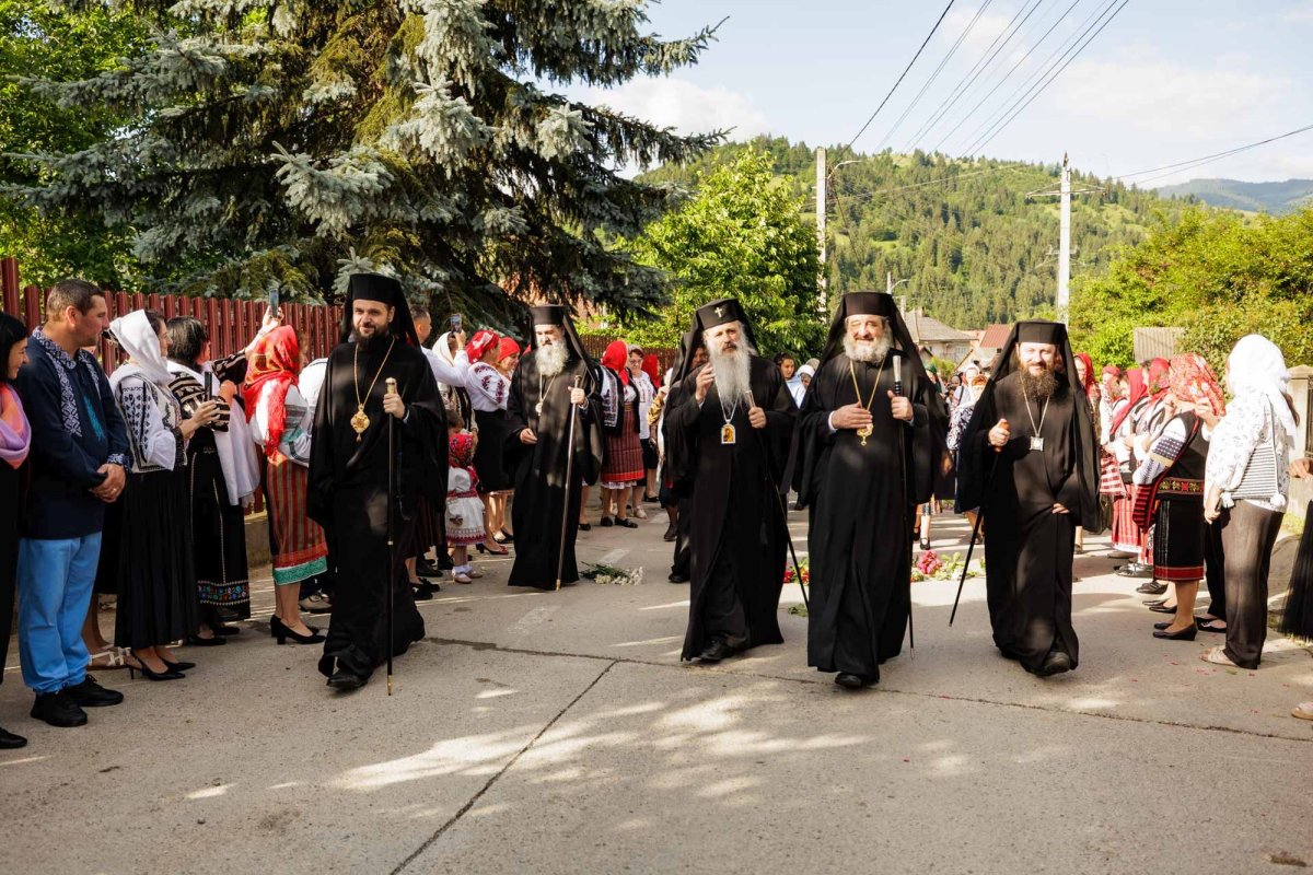 Proclamarea locală a canonizării Sfintei Olimpiada din Farcașa 367589