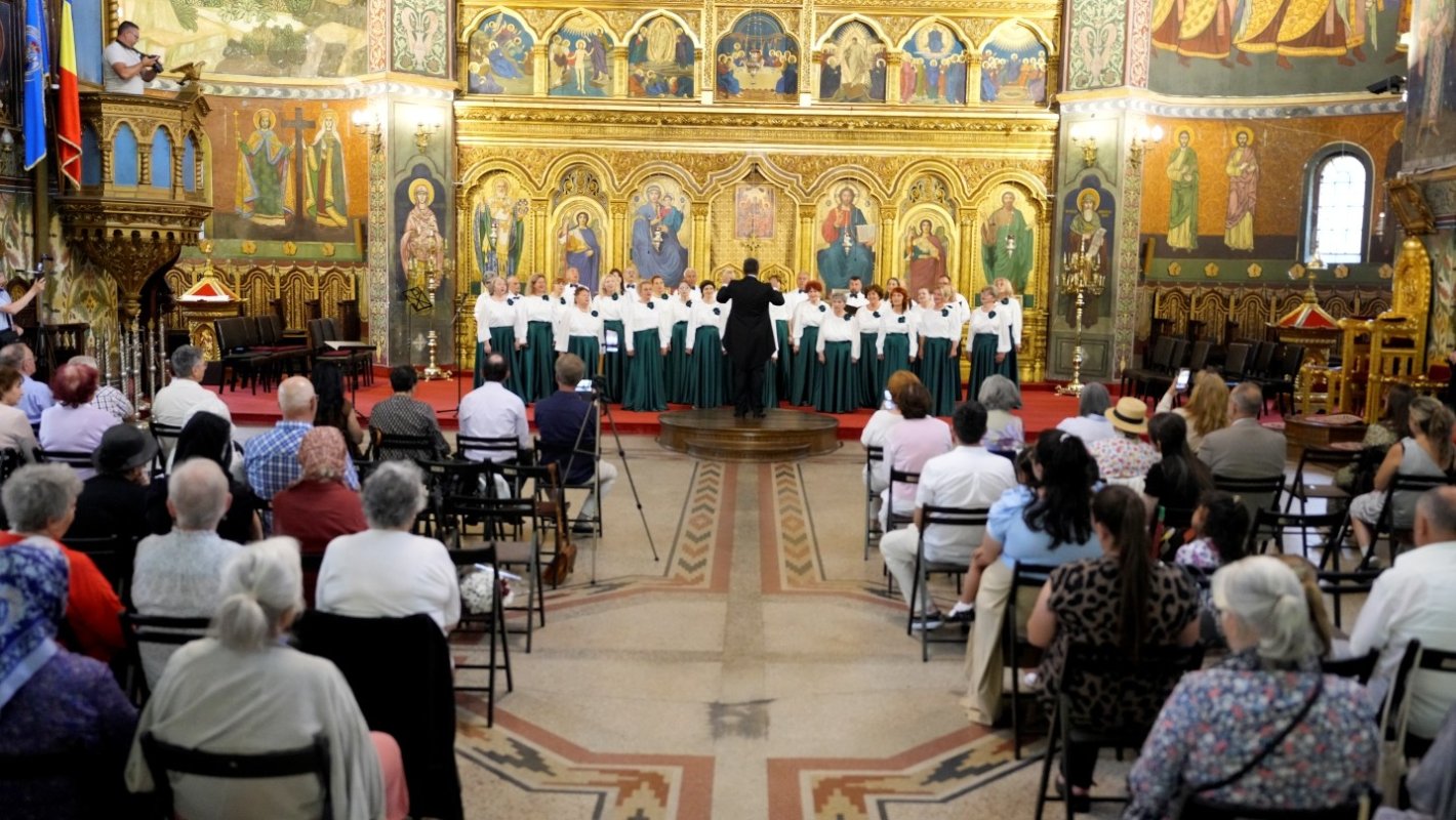 A șasea ediție a Festivalului „Corul «Timotei Popovici» la ceas aniversar” 367724