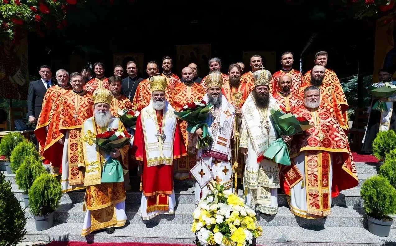 Episcopia Hușilor și-a sărbătorit ocrotitoarea 367861
