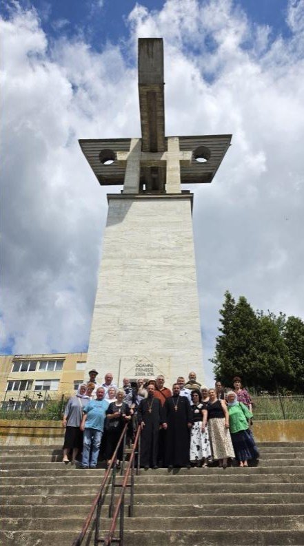 Pelerinaj la mănăstiri din Ardeal pentru enoriașii Parohiei „Precista Mică” din Roman 367949