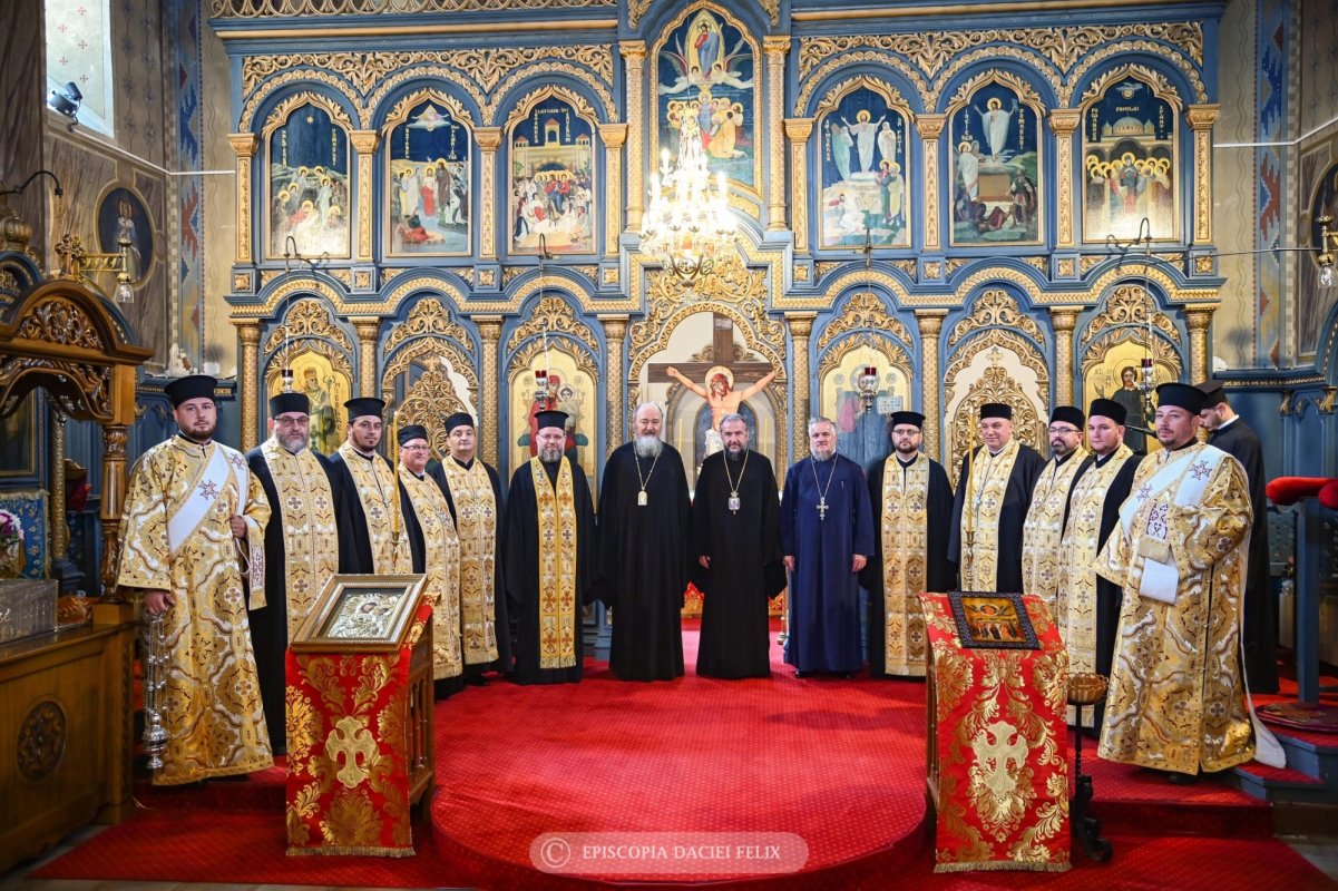 Episcopia Daciei Felix a primit vizita unei delegații a Episcopiei Caransebeșului 368049