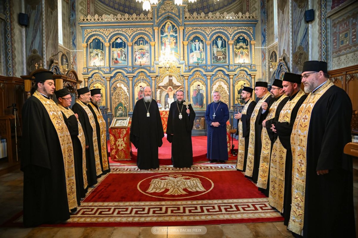 Episcopia Daciei Felix a primit vizita unei delegații a Episcopiei Caransebeșului 368052