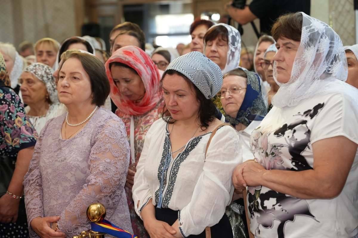 A fost întronizat noul Mitropolit al Basarabiei 368127