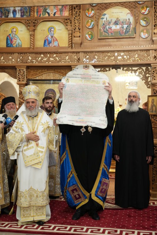 A fost întronizat noul Mitropolit al Basarabiei 368134