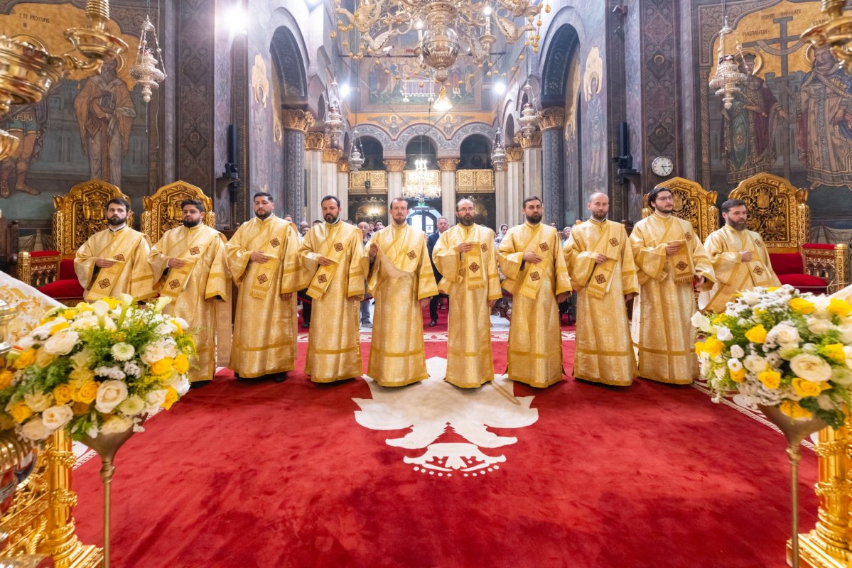 Debutul sărbătorii de vară a Ocrotitorului Bucureștilor 368214