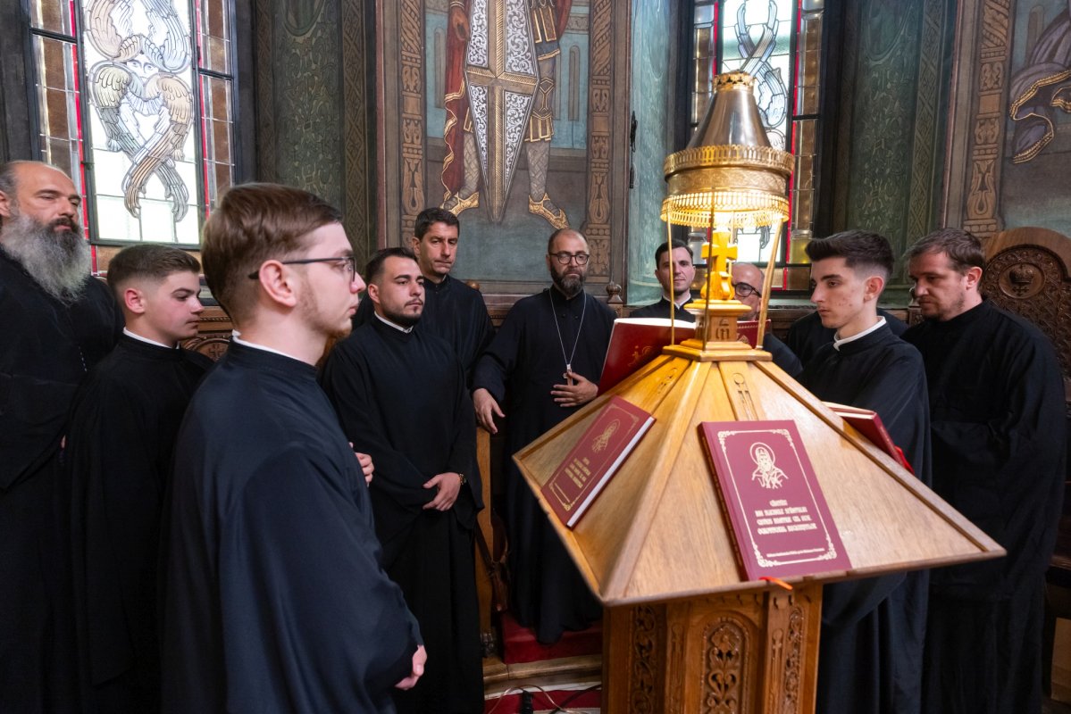 Debutul sărbătorii de vară a Ocrotitorului Bucureștilor 368215