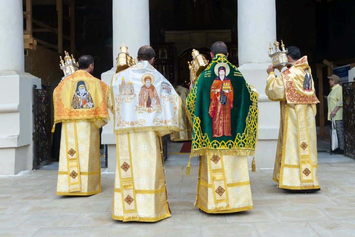 Debutul sărbătorii de vară a Ocrotitorului Bucureștilor 368220