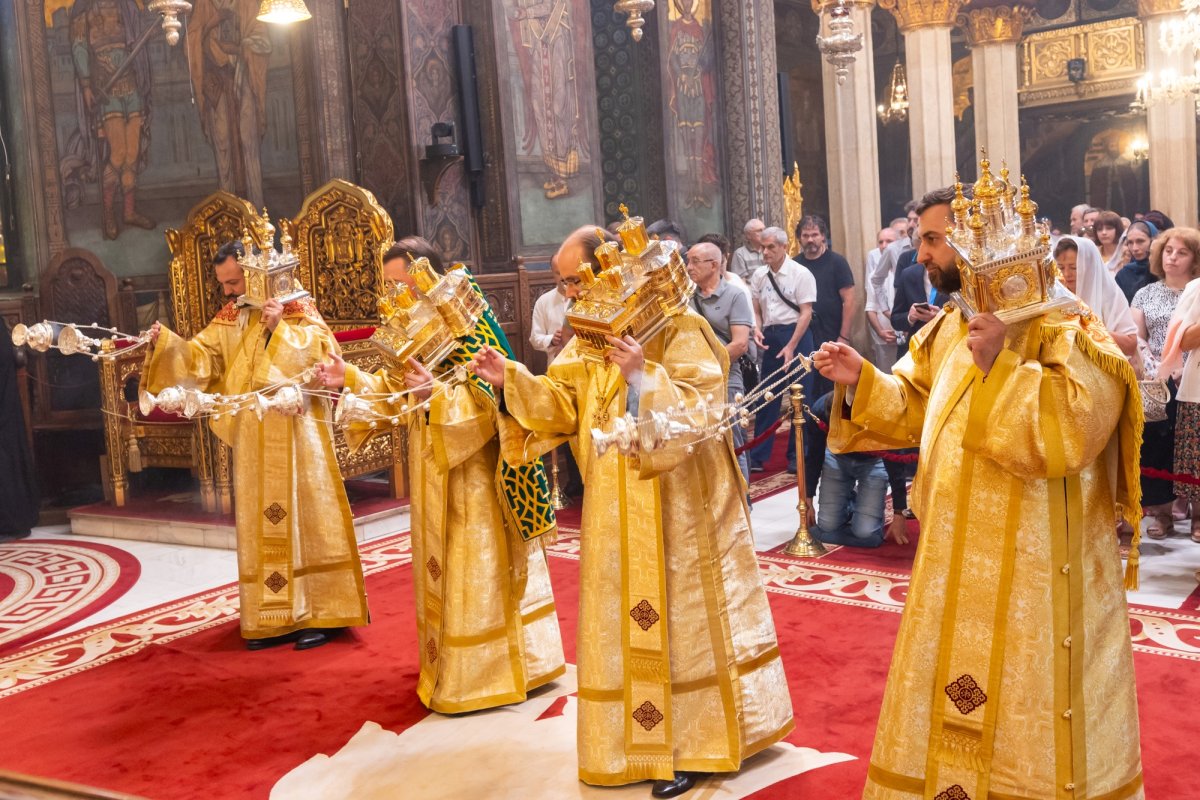 Debutul sărbătorii de vară a Ocrotitorului Bucureștilor 368221