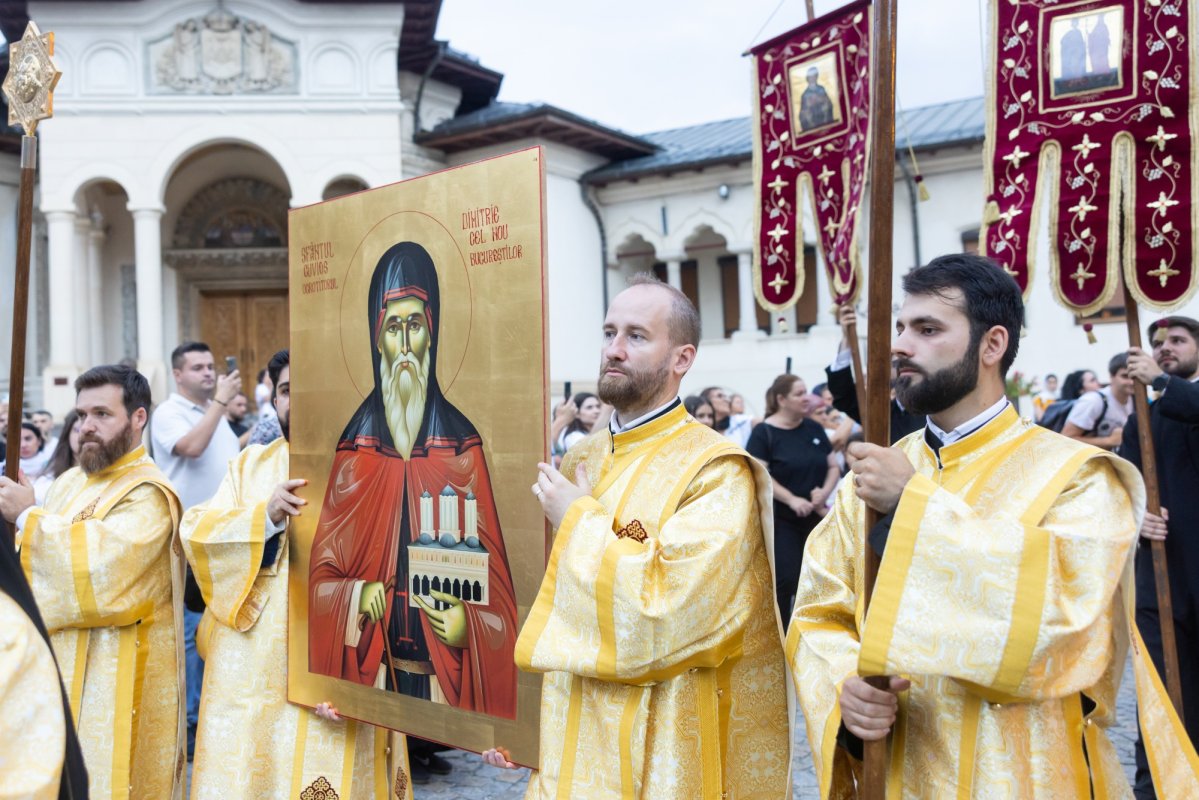 Debutul sărbătorii de vară a Ocrotitorului Bucureștilor 368229