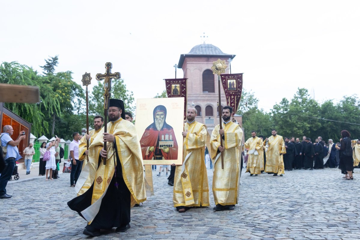 Debutul sărbătorii de vară a Ocrotitorului Bucureștilor 368239
