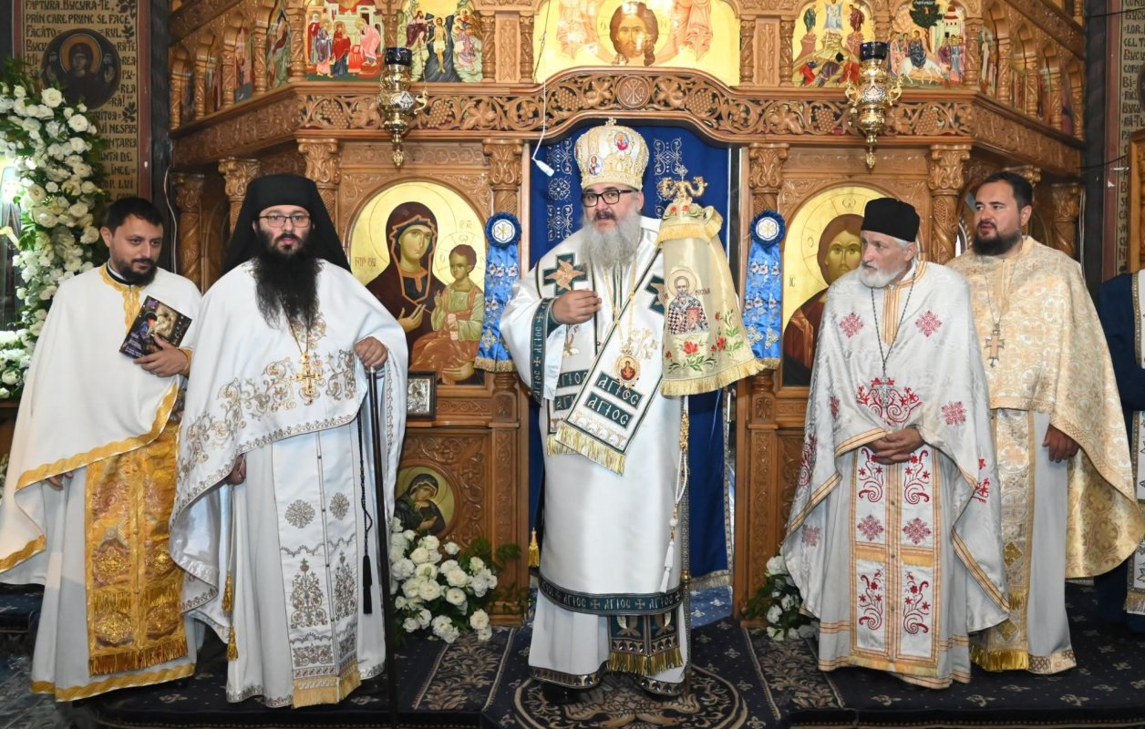 Slujire arhierească la Schitul „Sfântul Nicolae” din județul Giurgiu 368304
