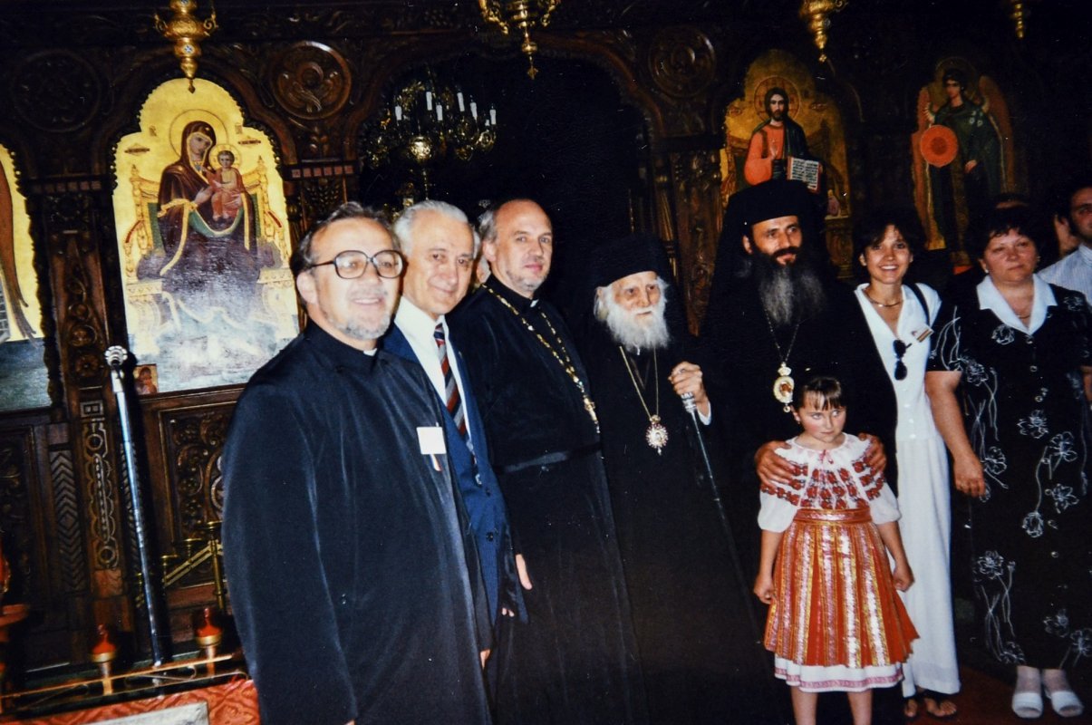 Arhiepiscopul Victorin Ursache, pelerinul misionar întors în pământul începuturilor - după 25 de ani 368406