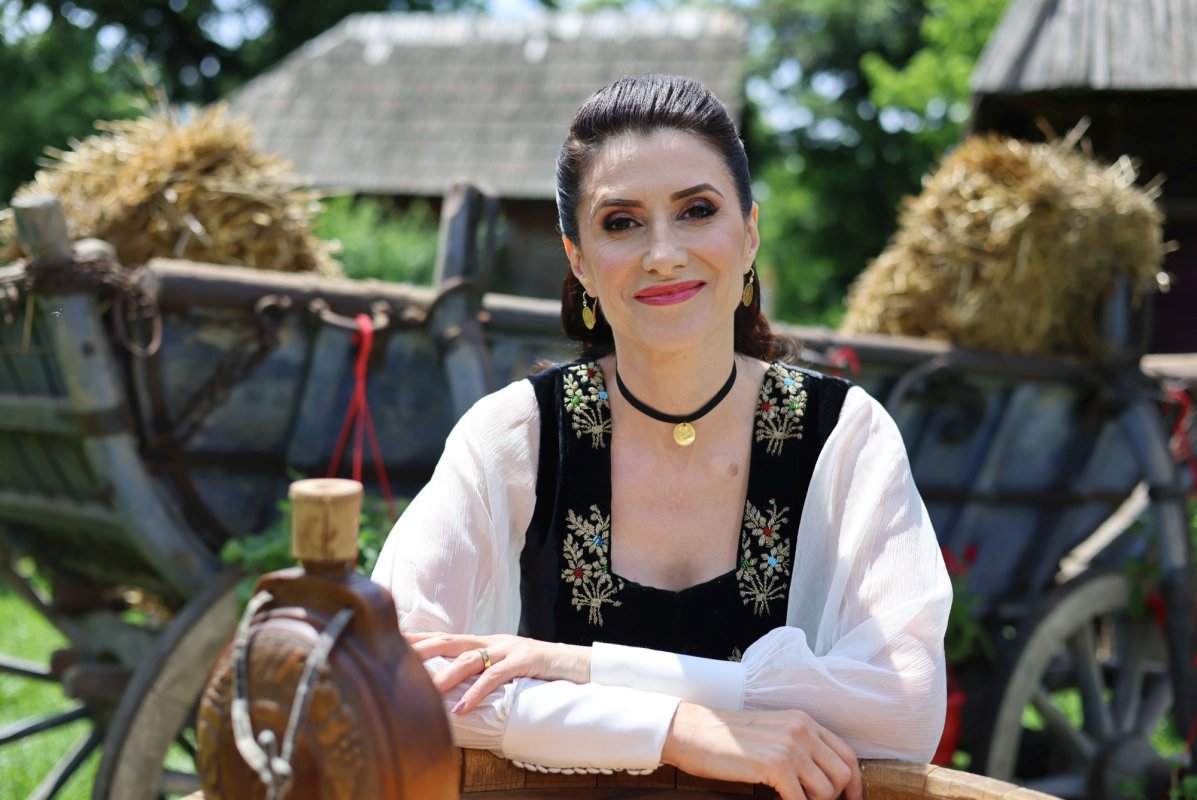 „Să lăsăm copiilor moștenire dragostea față de Dumnezeu, pentru familie și pentru cultura românească” 368340