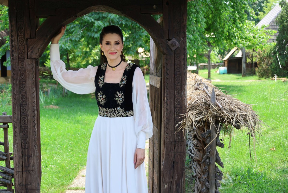 „Să lăsăm copiilor moștenire dragostea față de Dumnezeu, pentru familie și pentru cultura românească” 368342