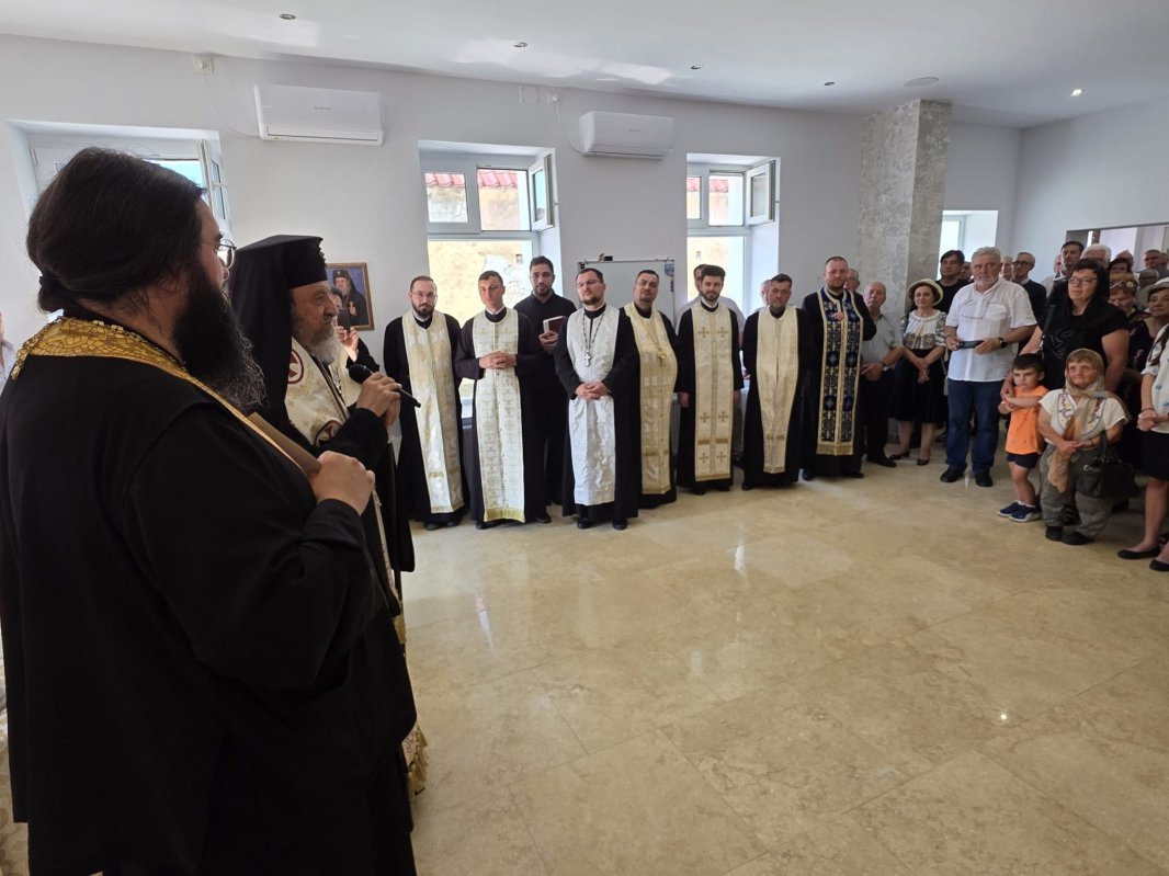 Binecuvântare pentru Centrul Parohial din Hălchiu, Braşov 368782