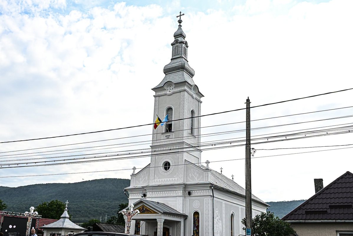 Biserica din satul clujean Urișor a fost resfințită 368778
