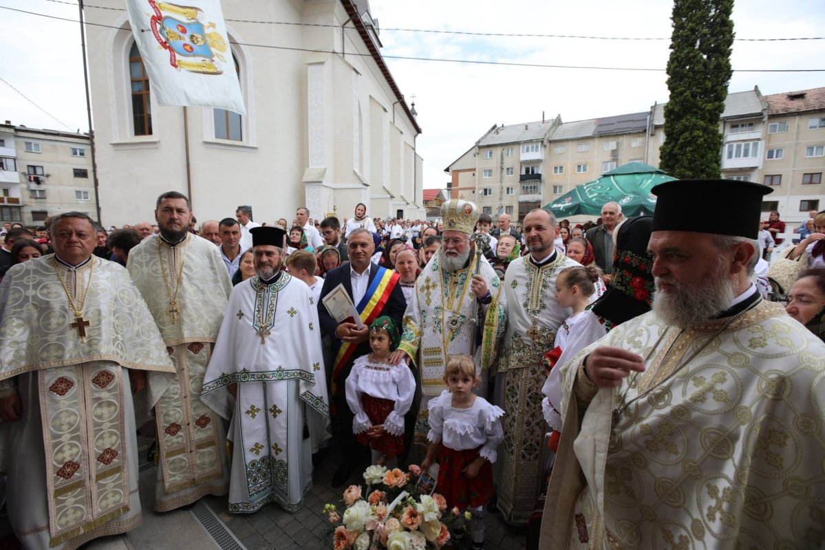 Târnosirea bisericii din Parohia Borșa II 368889