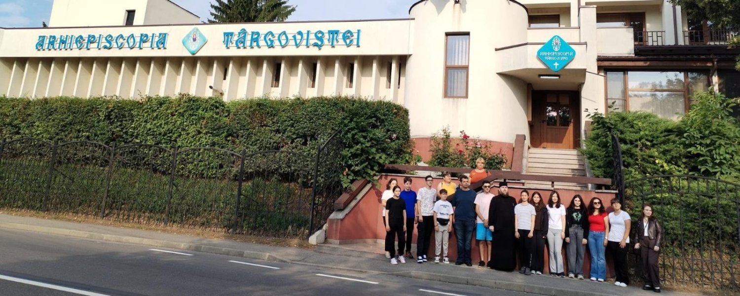Începutul taberelor organizate de Arhiepiscopia Târgoviștei 369065