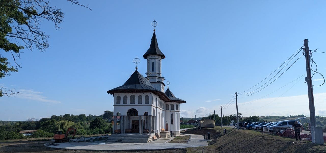 Sfântul Proroc Ilie cinstit la Mănăstirea Dobrești 369071